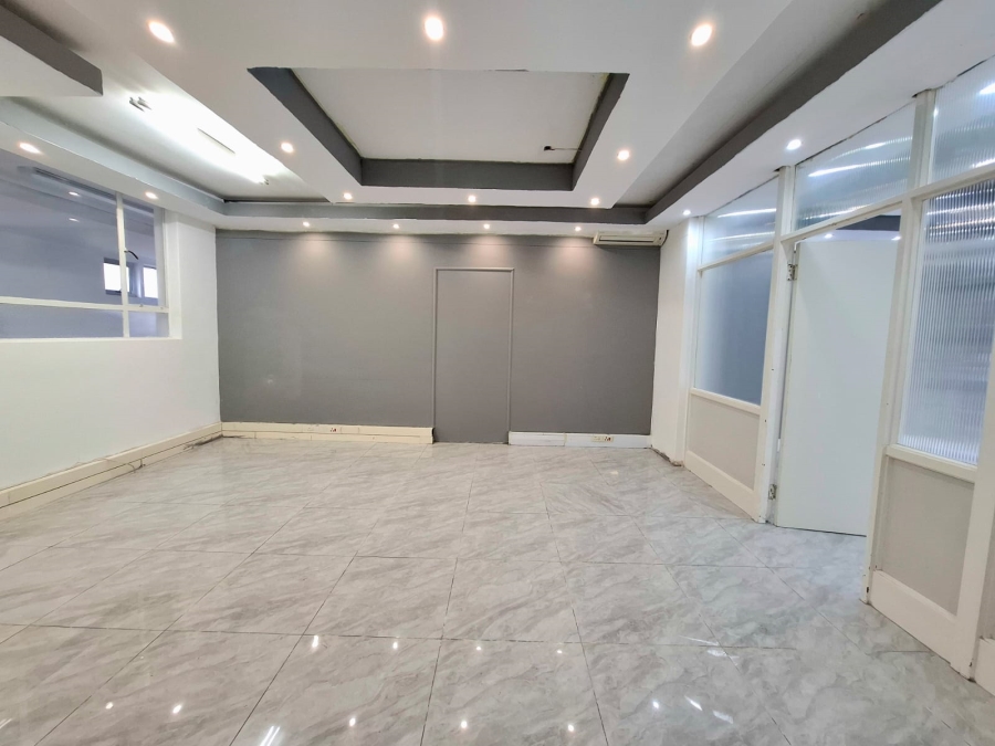 To Let commercial Property for Rent in Oakdale Western Cape